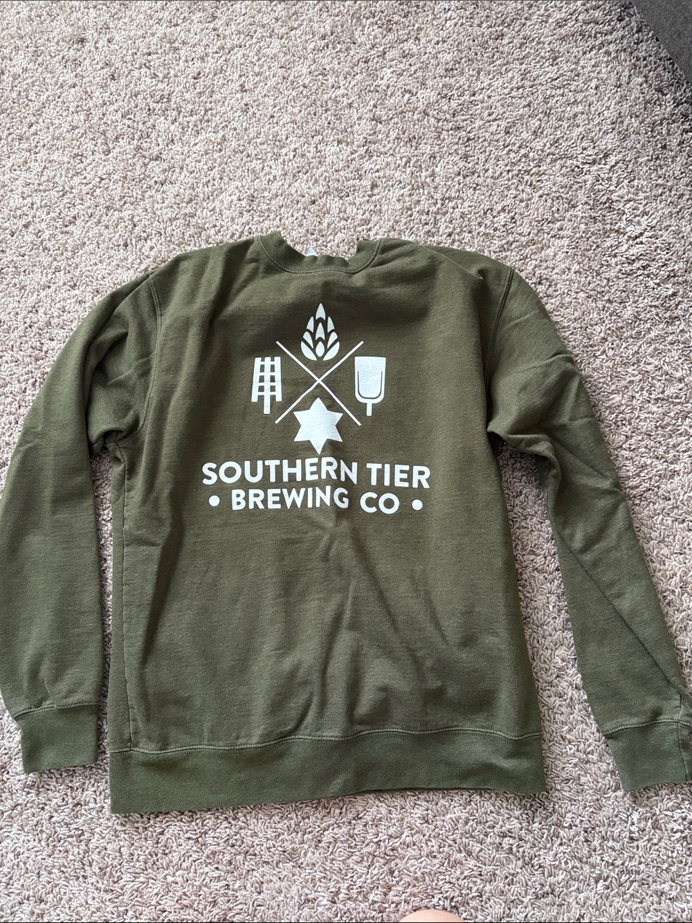 2 Brewery Crew Neck Sweatshirts - Picture 2 of 8